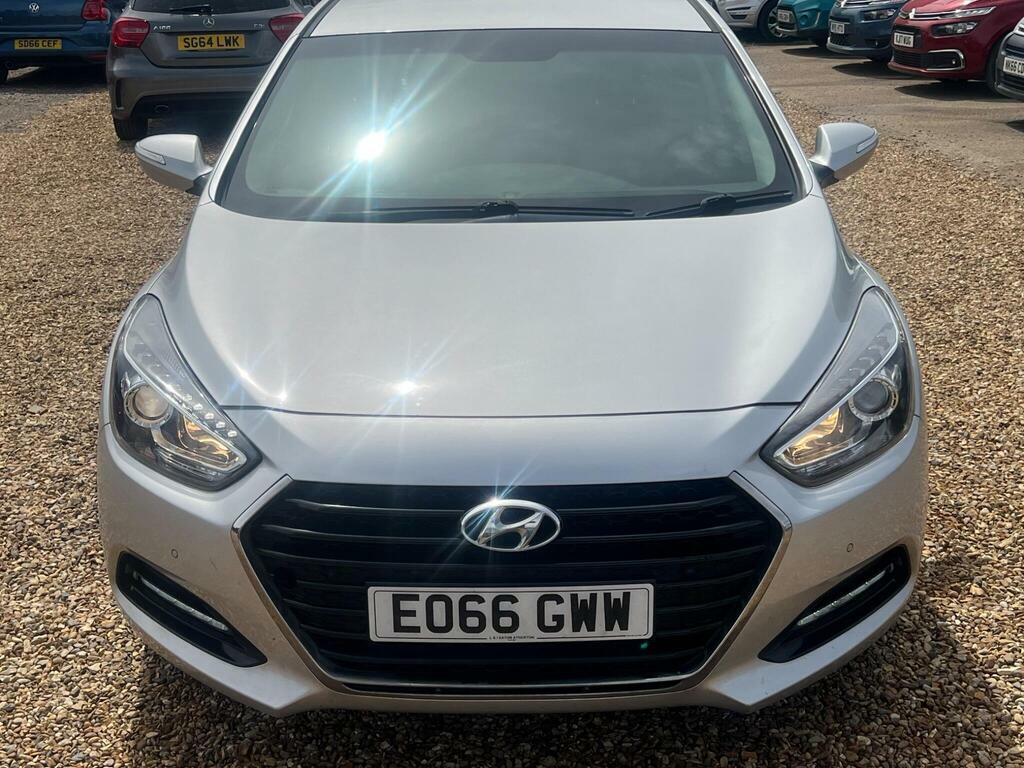 Hyundai I40 1.7 Crdi Blue Drive Se Nav Euro 6 S S Grey #5