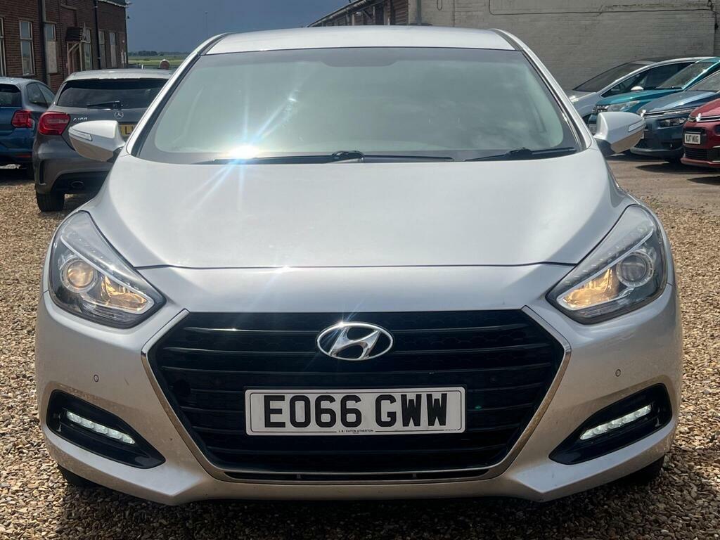 Hyundai I40 1.7 Crdi Blue Drive Se Nav Euro 6 S S Grey #6