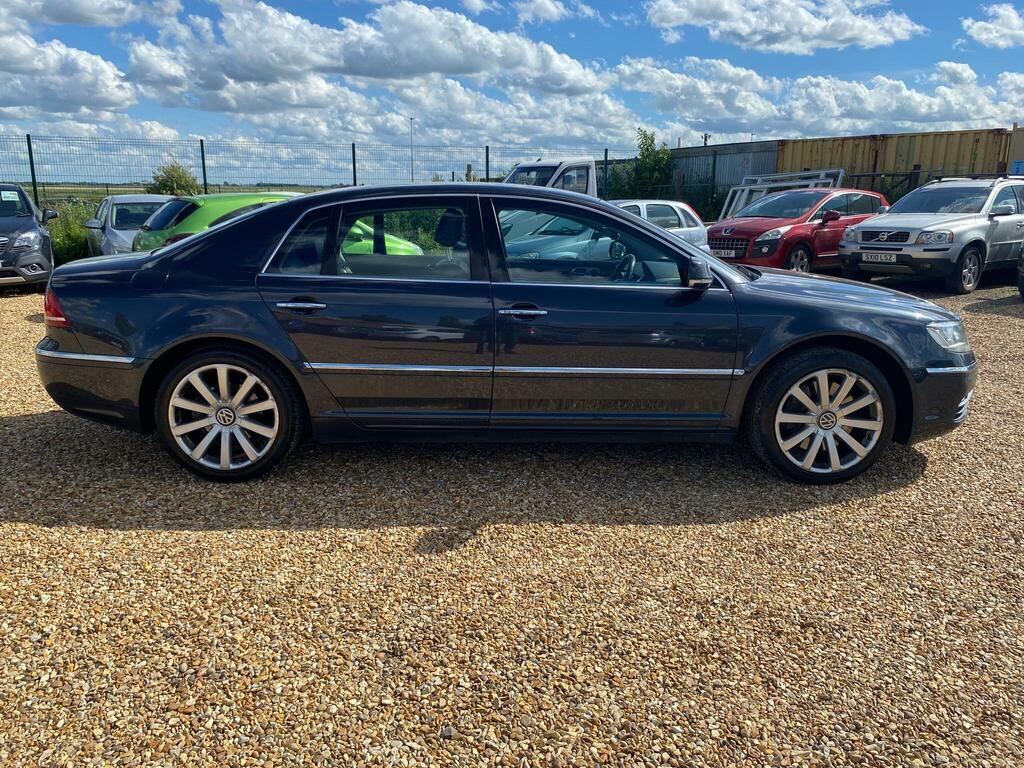 Volkswagen Phaeton 3.0 Tdi Black #8