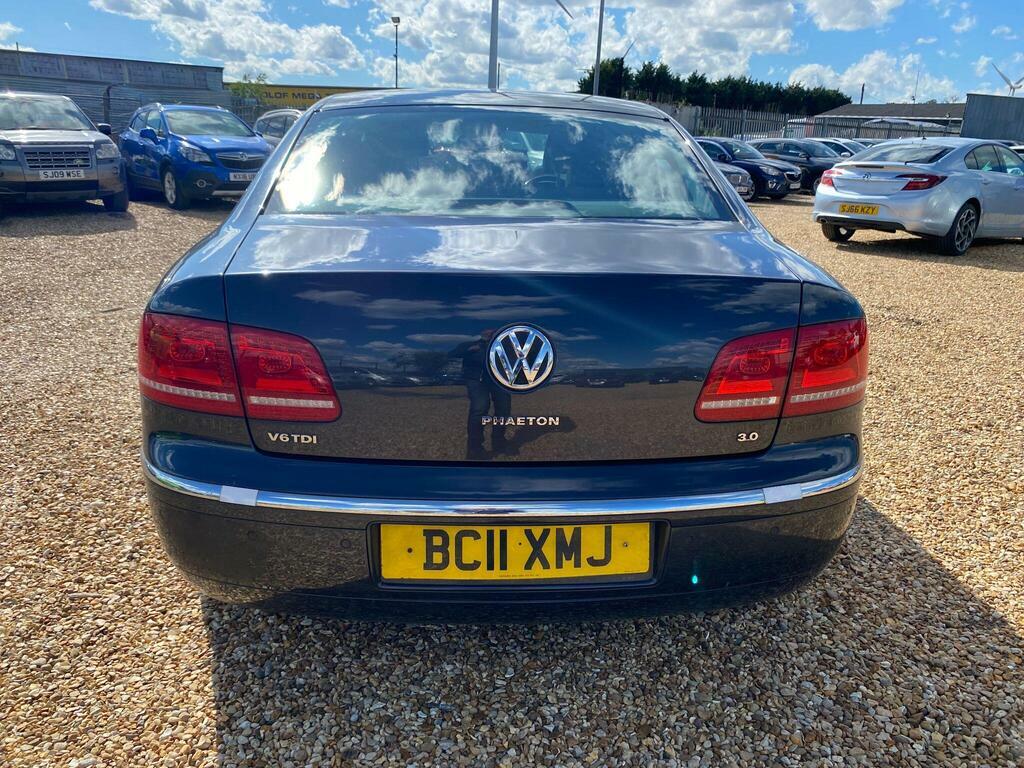 Volkswagen Phaeton 3.0 Tdi Black #7