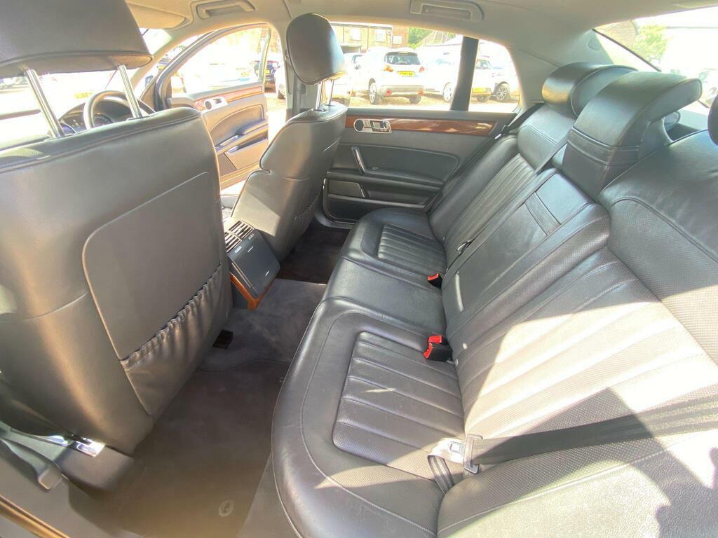 Volkswagen Phaeton 3.0 Tdi Black #18