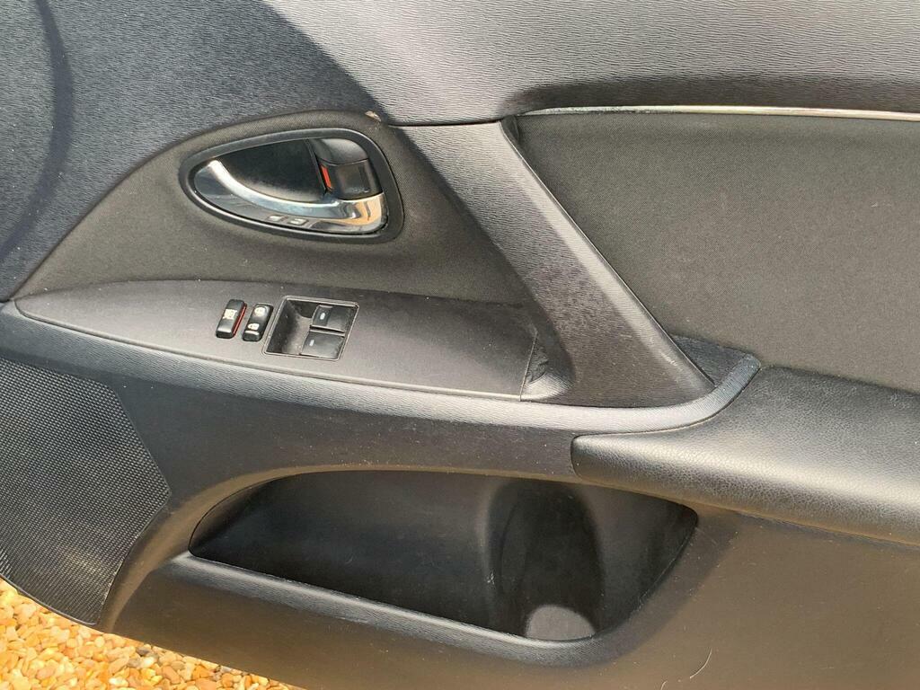 Toyota Avensis 2.0 D-4d Tr Nav Blue #29