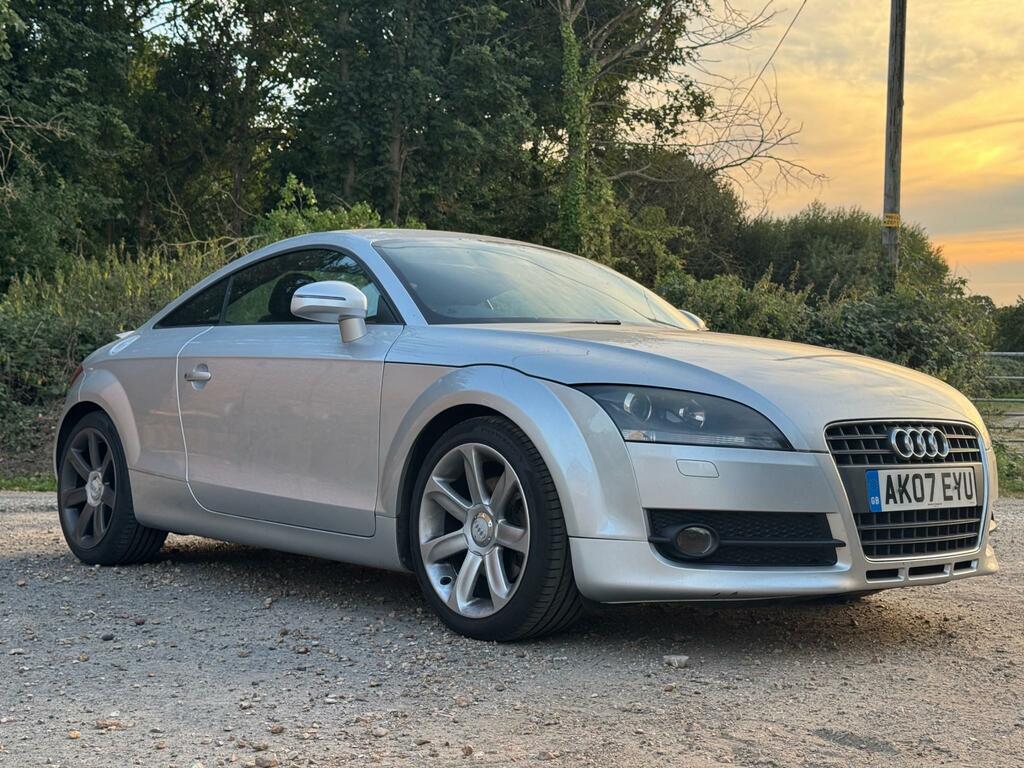 Audi TT 2.0 Tdi Ultra S Line Black #1