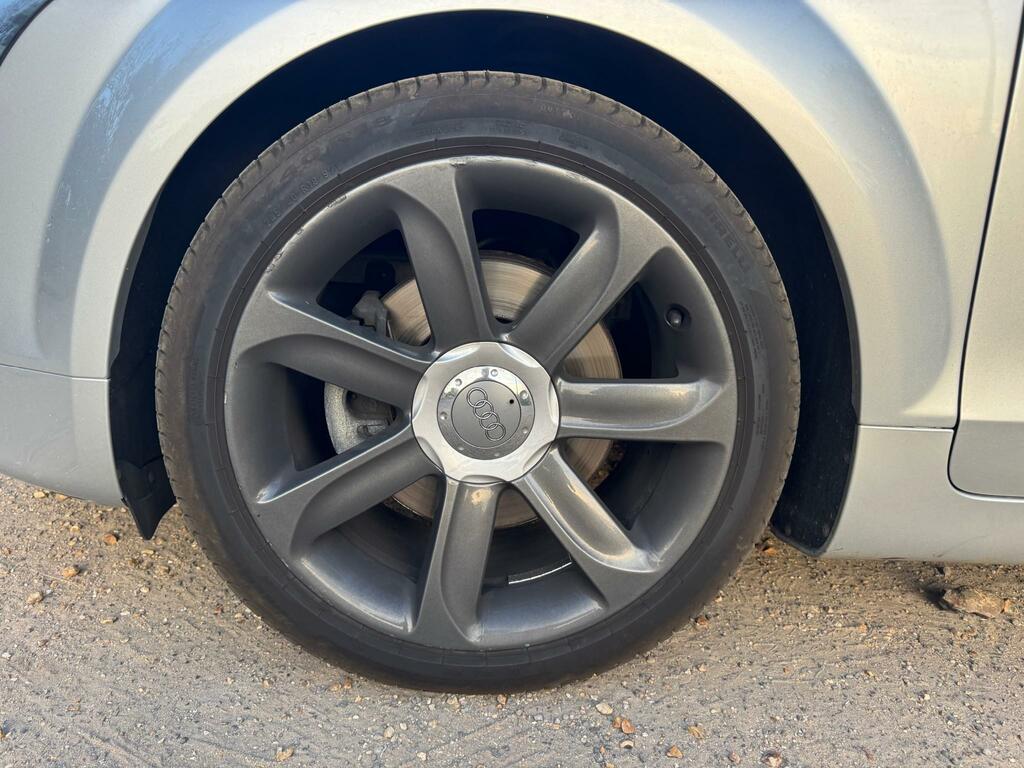 Audi TT 2.0 Tdi Ultra S Line Black #18
