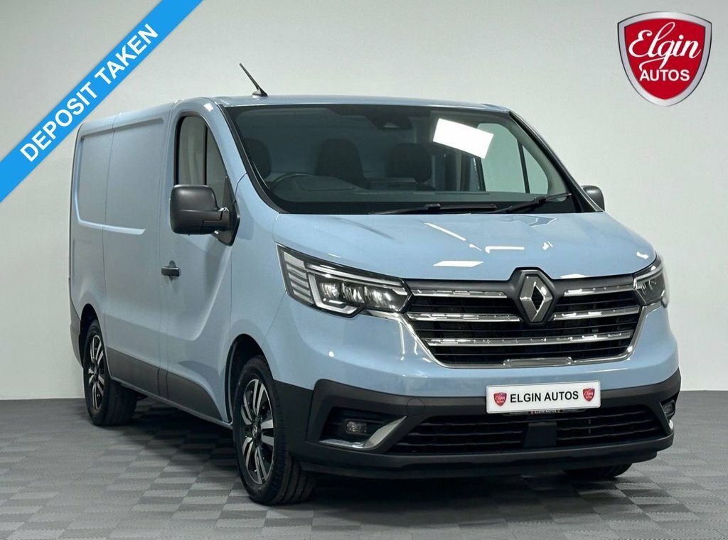 Renault Trafic 2L Sport Blue