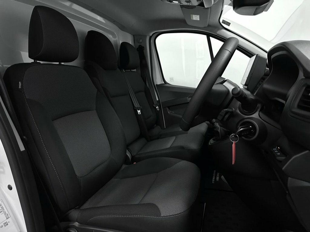 Renault Trafic 2L Advance SD26MBU White #5