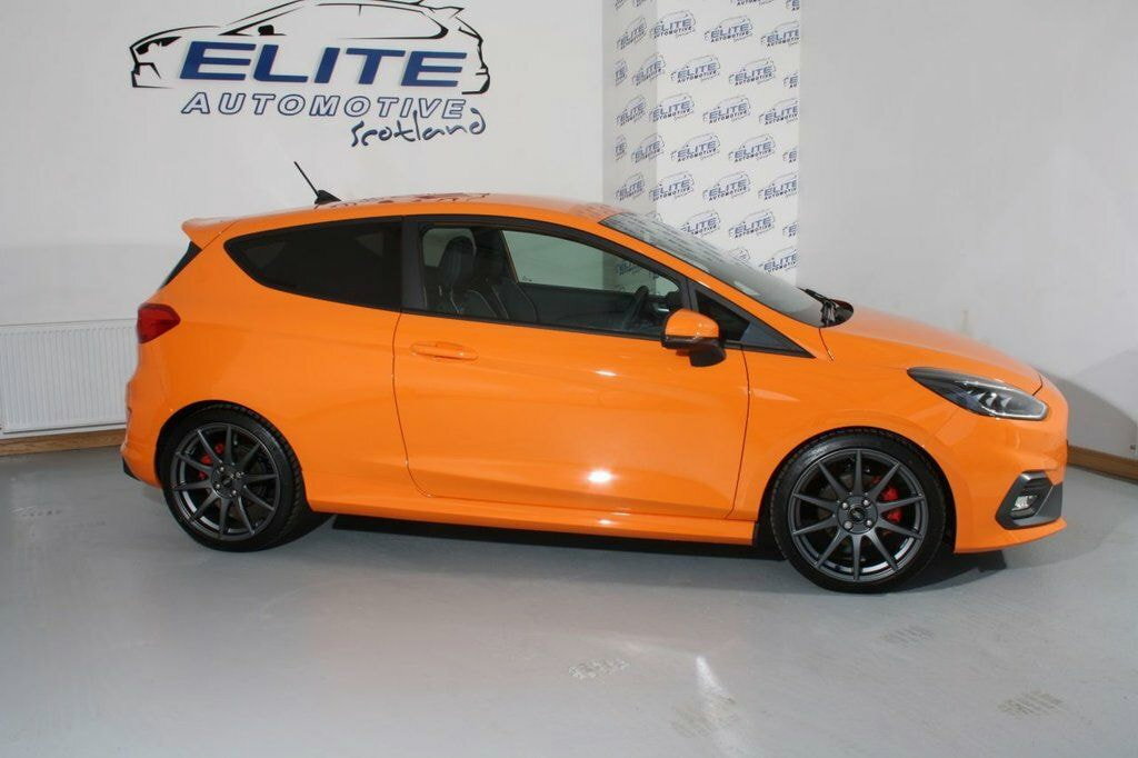 Ford Fiesta 1.5T Ecoboost St Performance Edition Hatchback Orange #2