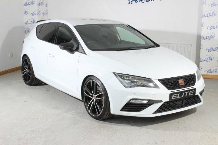 Seat Leon Leon Hatchback White #4