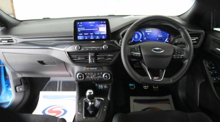 Ford Focus 1.0 Ecoboost Hybrid Mhev 125 St-line X Edition White #19
