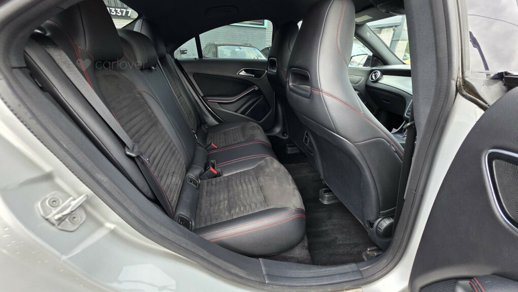 Mercedes-Benz CLA Class 220 D Amg Line #3