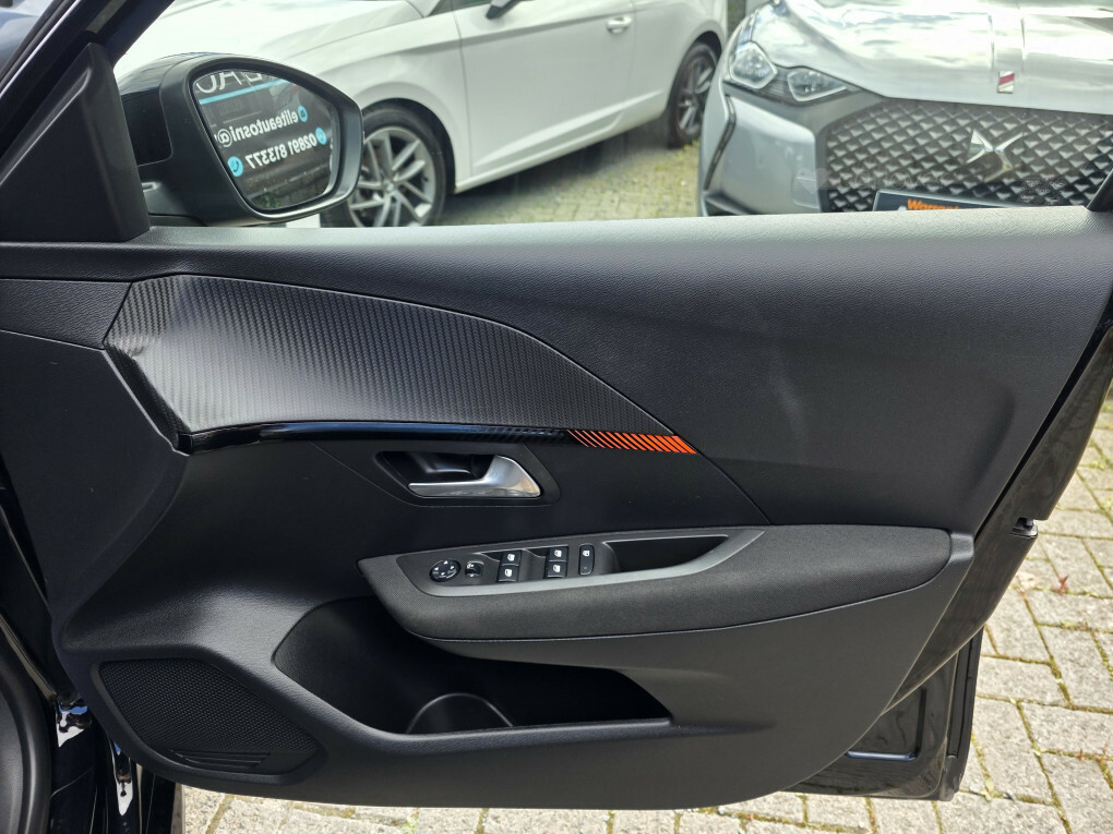 Peugeot 208 1.2 Puretech 100 Allure Grey #11
