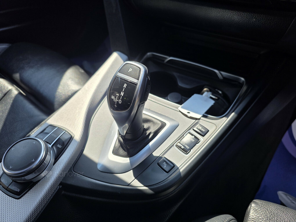 BMW 3 Series 320I Xdrive M Sport Silver #10