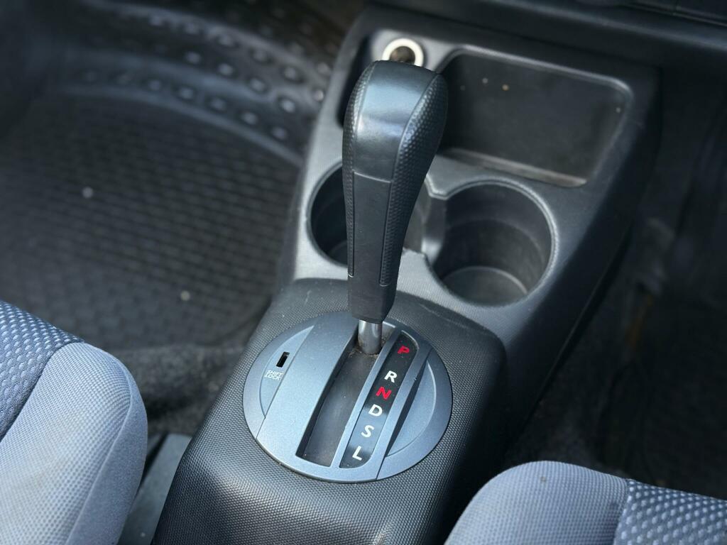 Honda Jazz 1.4 I-dsi Se Cvt-7 Silver #21