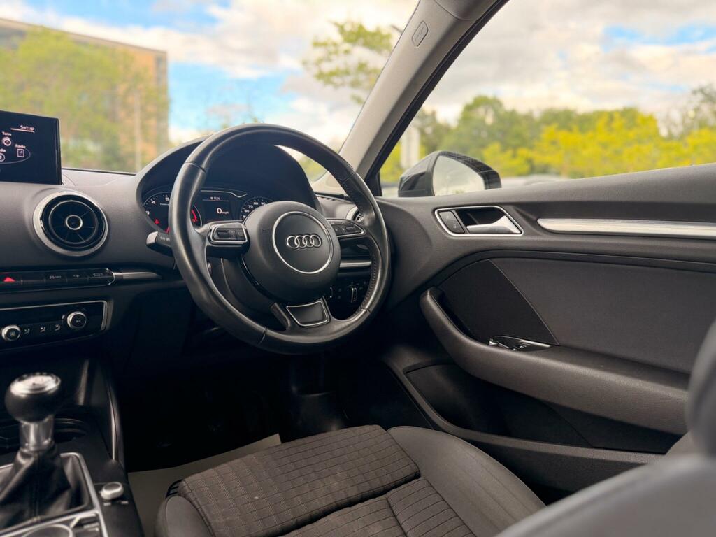 Audi A3 2.0 Tdi Se 148 Bhp Black #10