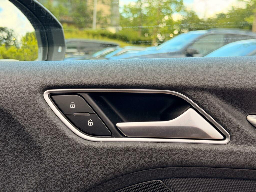 Audi A3 2.0 Tdi Se 148 Bhp Black #26