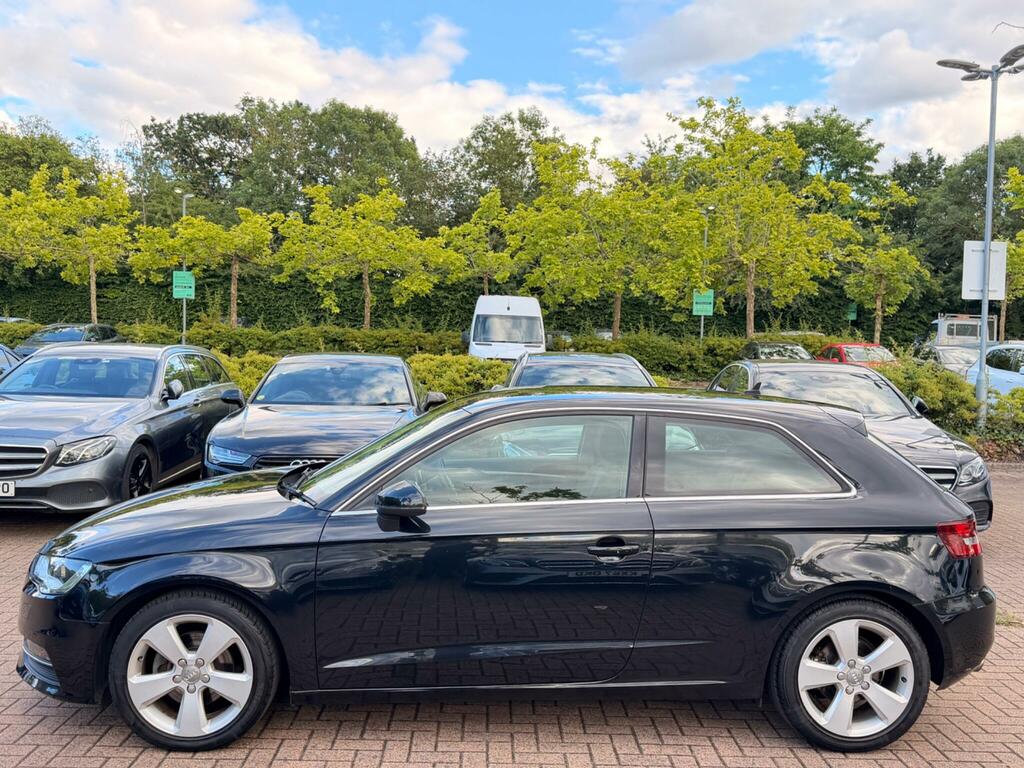 Audi A3 2.0 Tdi Se 148 Bhp Black #5