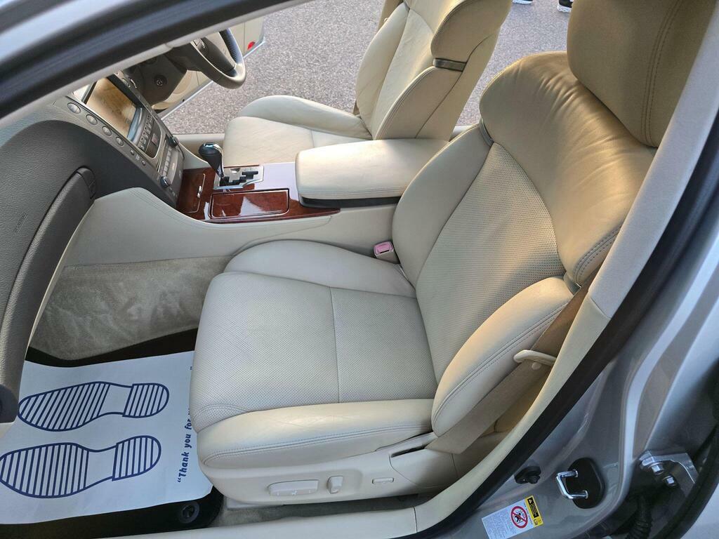 Lexus GS 3.4 L White #82