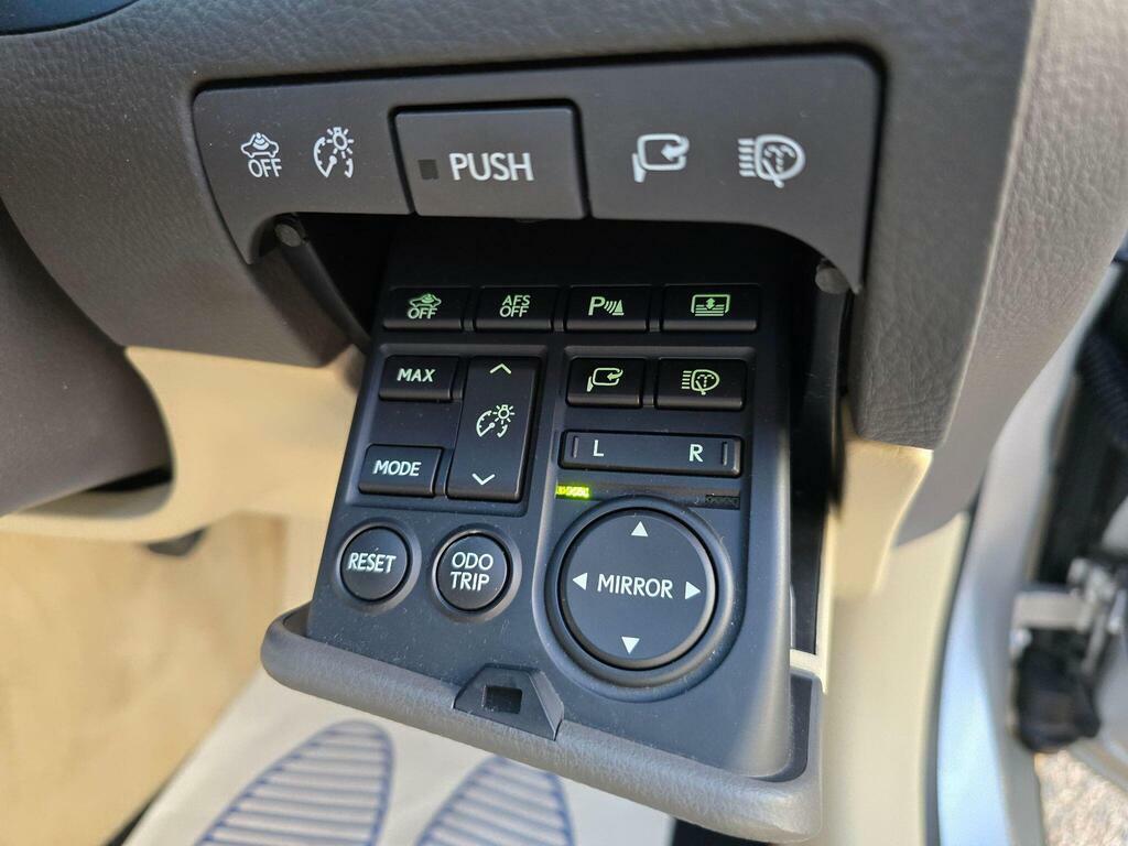 Lexus GS 3.4 L White #72