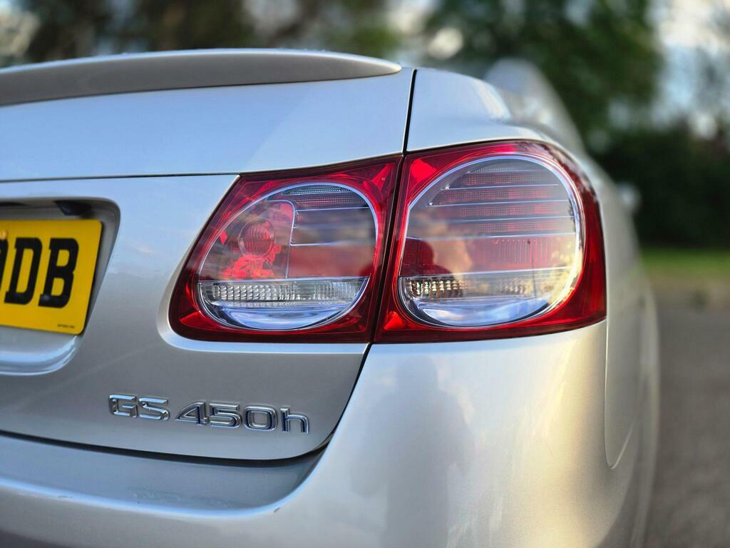 Lexus GS 3.4 L White #42