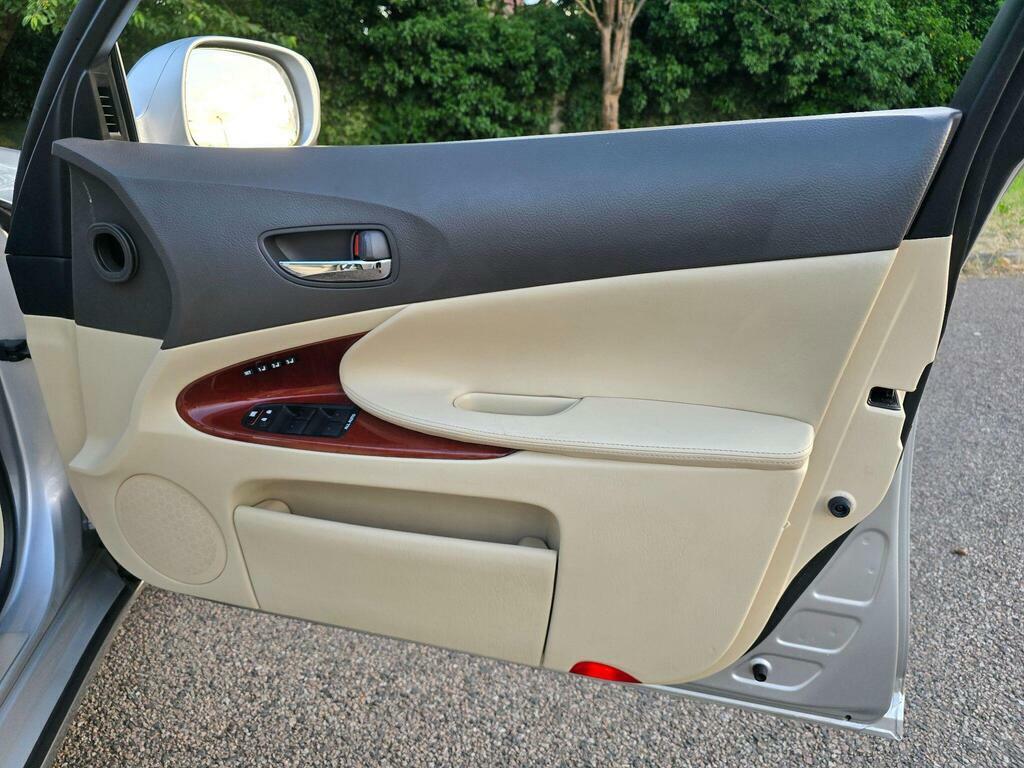 Lexus GS 3.4 L White #50