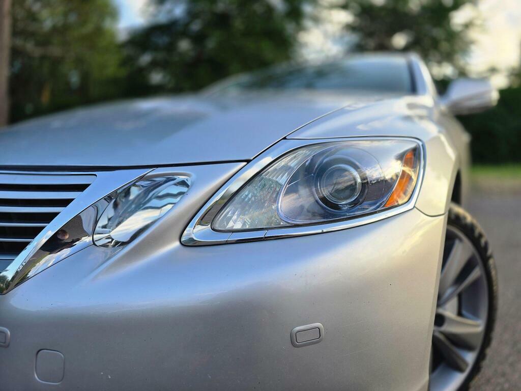 Lexus GS 3.4 L White #22