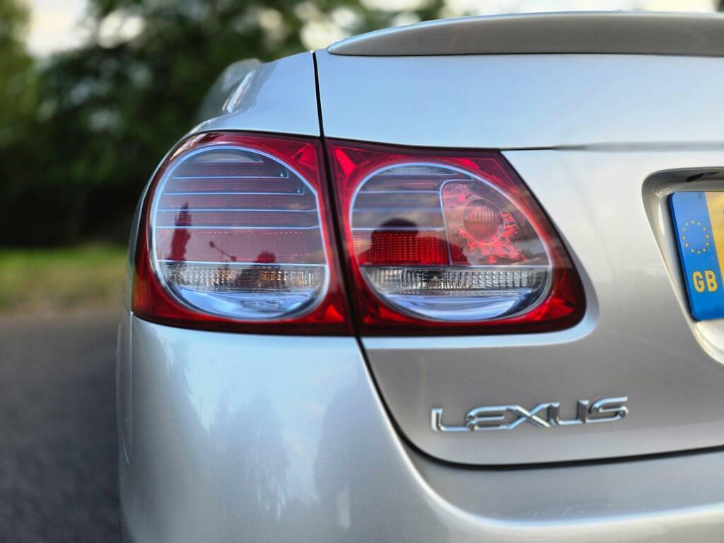 Lexus GS 3.4 L White #43