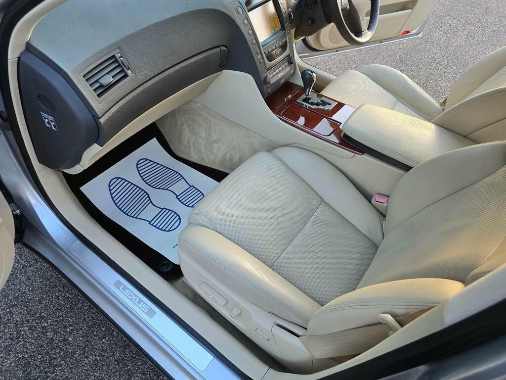 Lexus GS 3.4 L White #84