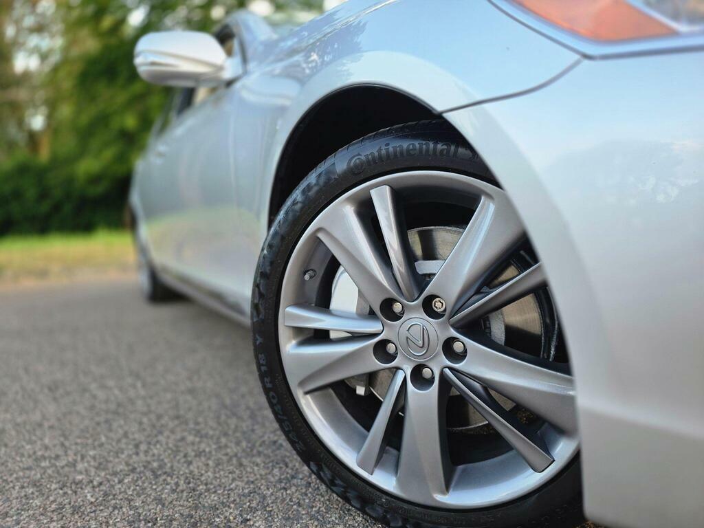 Lexus GS 3.4 L White #19