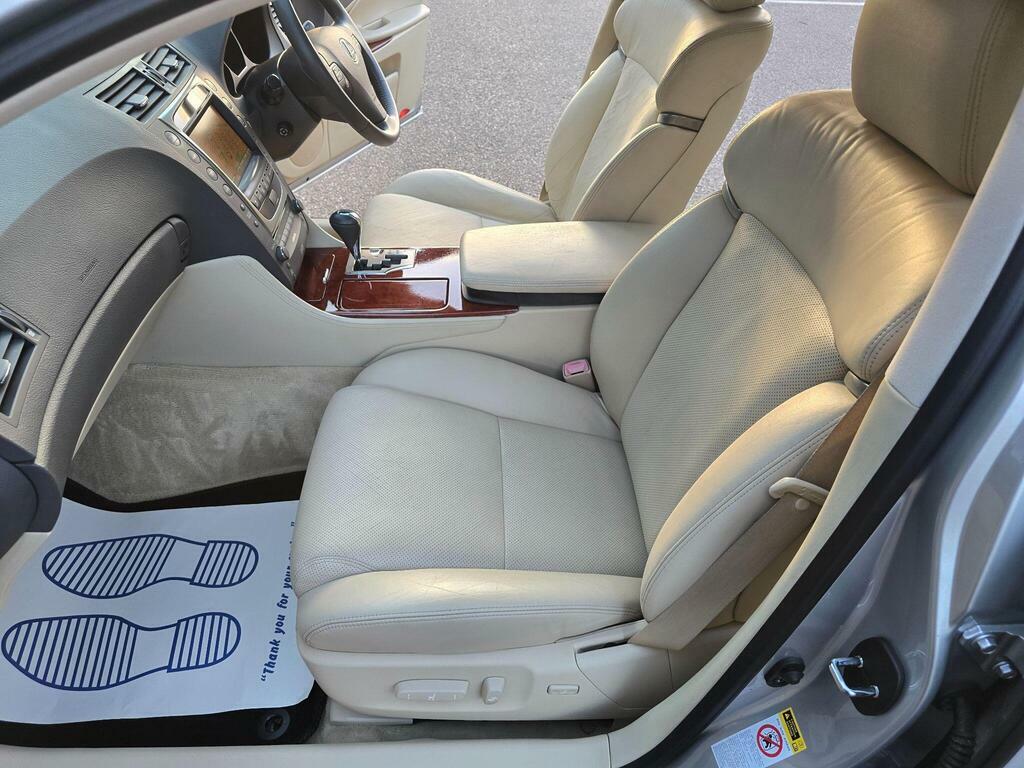 Lexus GS 3.4 L White #83