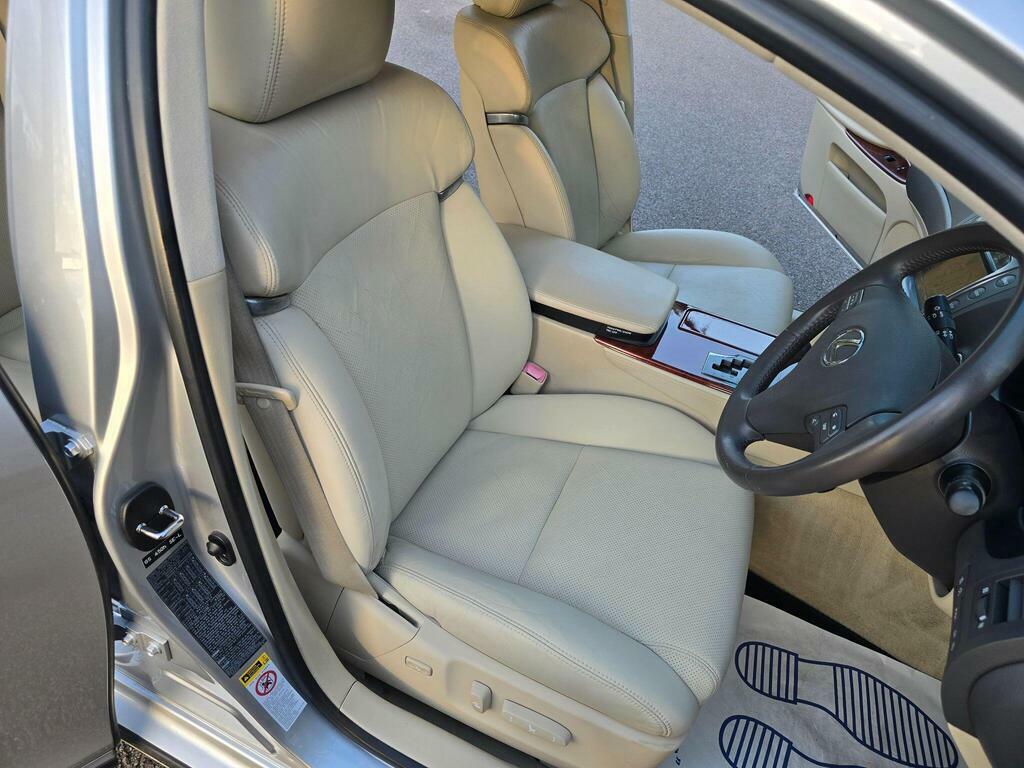 Lexus GS 3.4 L White #79
