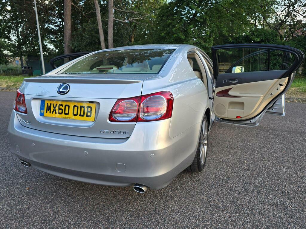 Lexus GS 3.4 L White #46