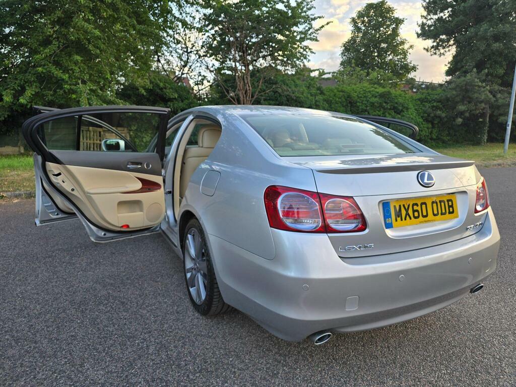 Lexus GS 3.4 L White #44