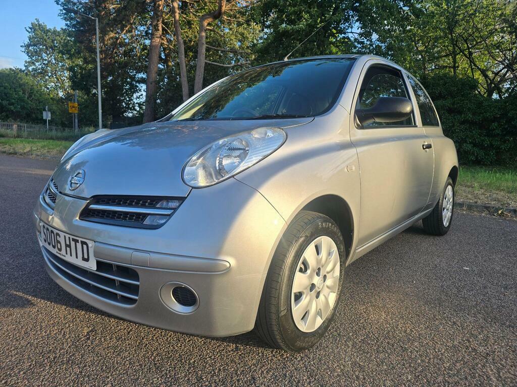 Nissan Micra 1.2 16V Initia Silver #4