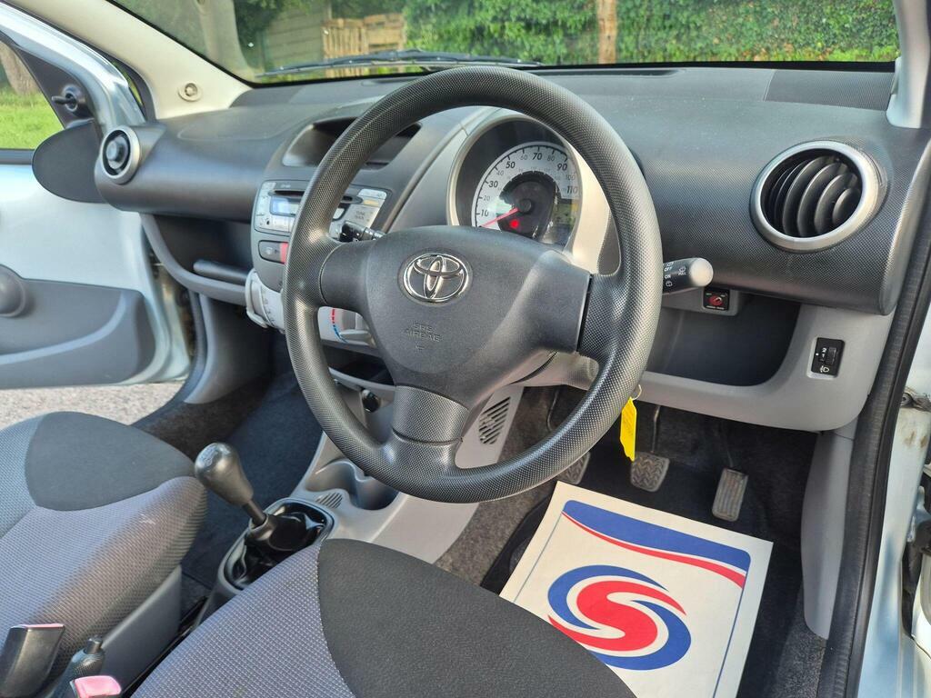 Toyota Aygo 1.0 Vvt-i Multimode Euro 4 Silver #41