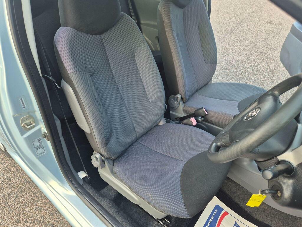 Toyota Aygo 1.0 Vvt-i Multimode Euro 4 Silver #45
