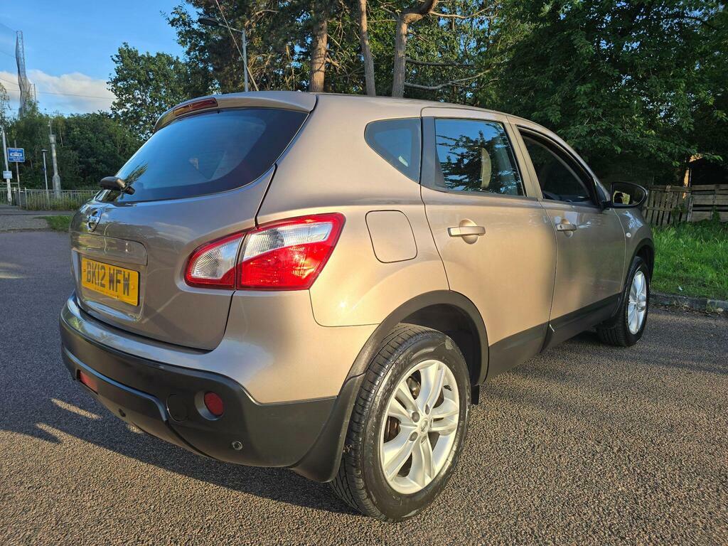 Nissan Qashqai Hatchback Dci N-tec Plus 2012 White #29