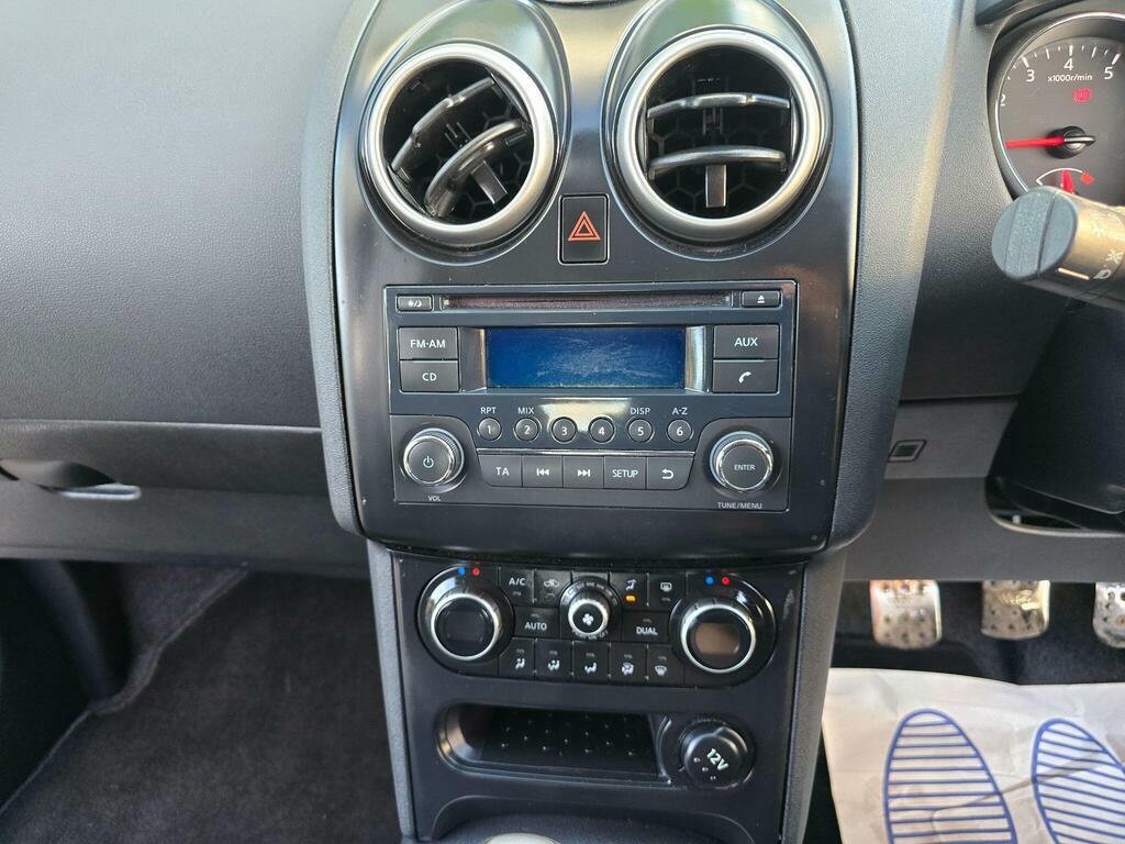 Nissan Qashqai Hatchback Dci N-tec Plus 2012 White #79