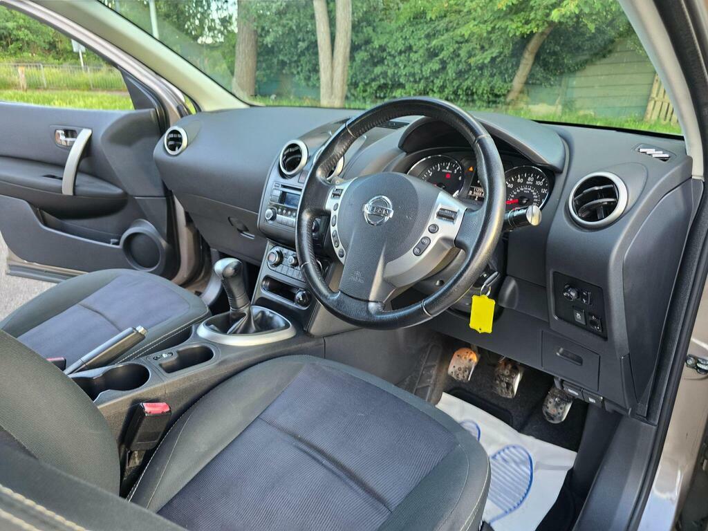Nissan Qashqai Hatchback Dci N-tec Plus 2012 White #78