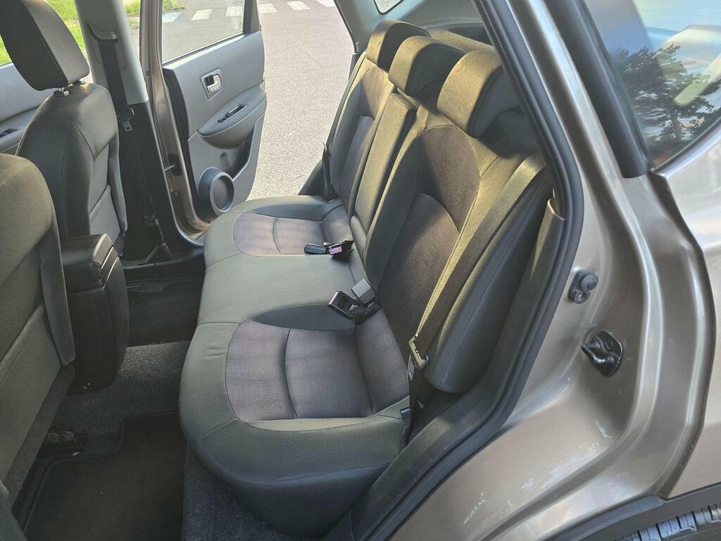 Nissan Qashqai Hatchback Dci N-tec Plus 2012 White #57