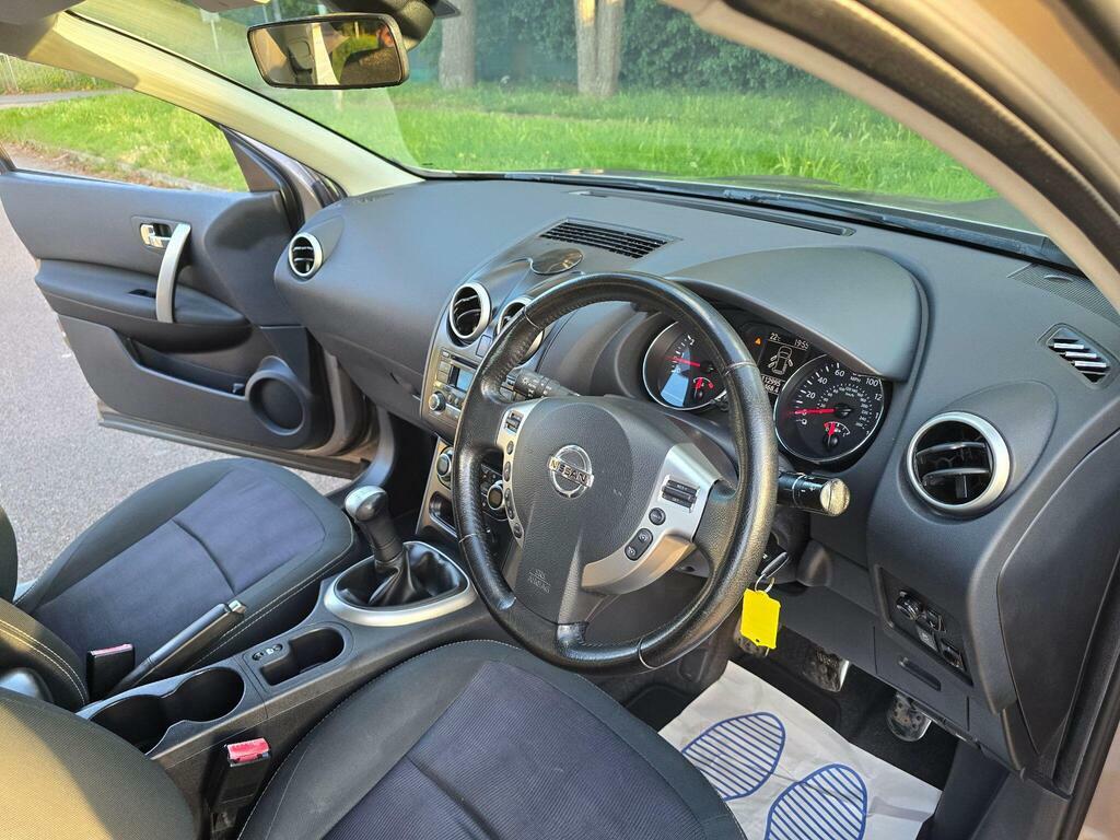 Nissan Qashqai Hatchback Dci N-tec Plus 2012 White #63
