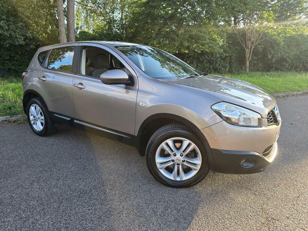 Nissan Qashqai Hatchback Dci N-tec Plus 2012 White #23