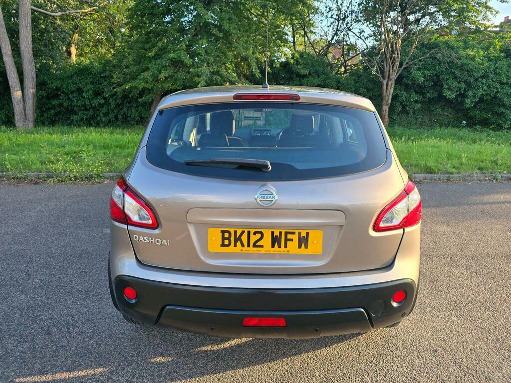 Nissan Qashqai Hatchback Dci N-tec Plus 2012 White #32