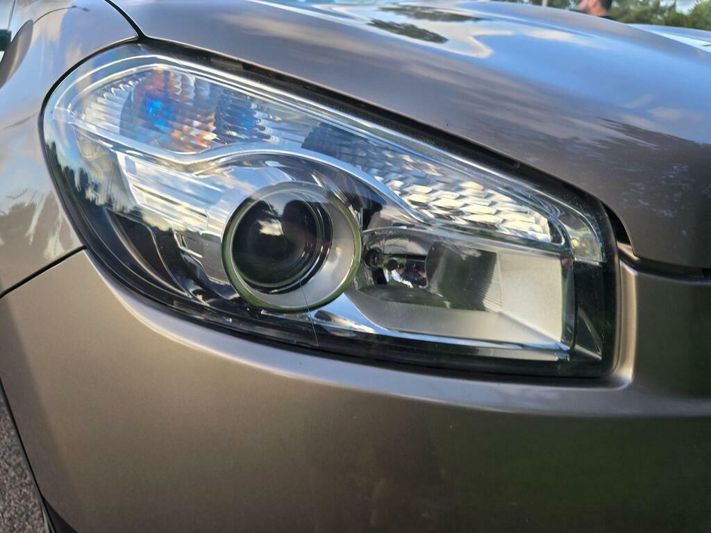 Nissan Qashqai Hatchback Dci N-tec Plus 2012 White #84