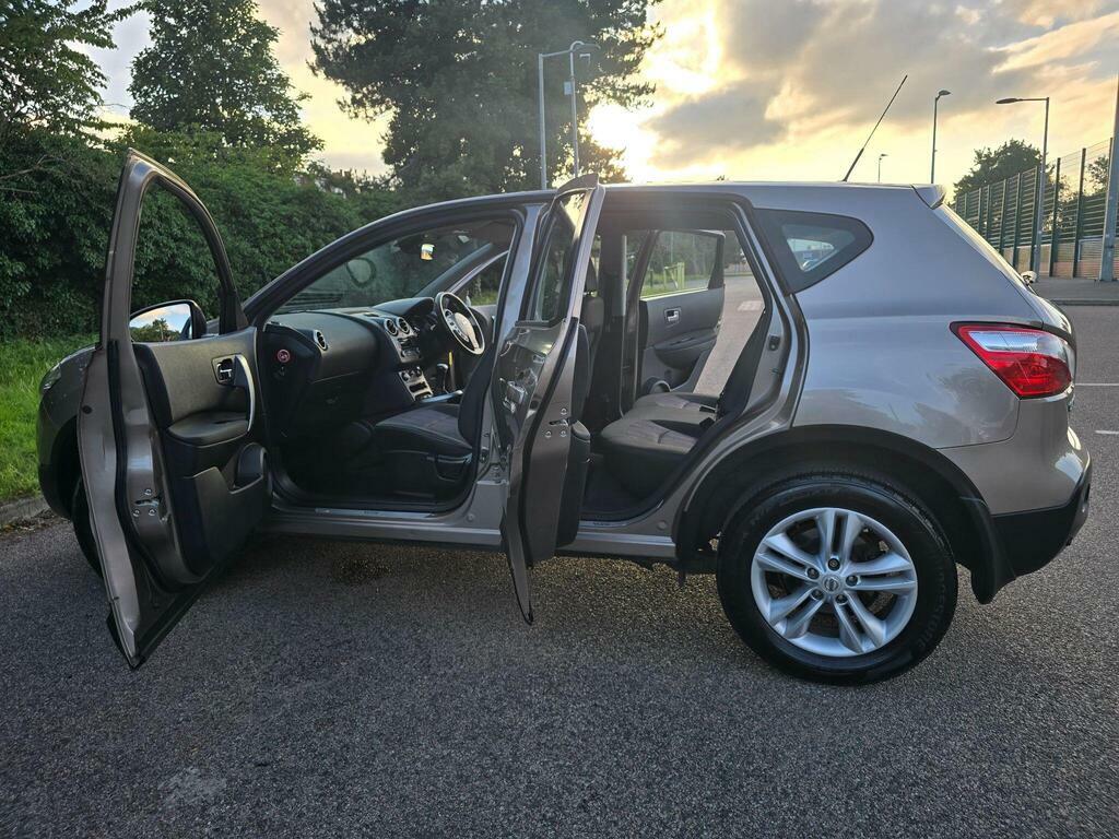 Nissan Qashqai Hatchback Dci N-tec Plus 2012 White #58