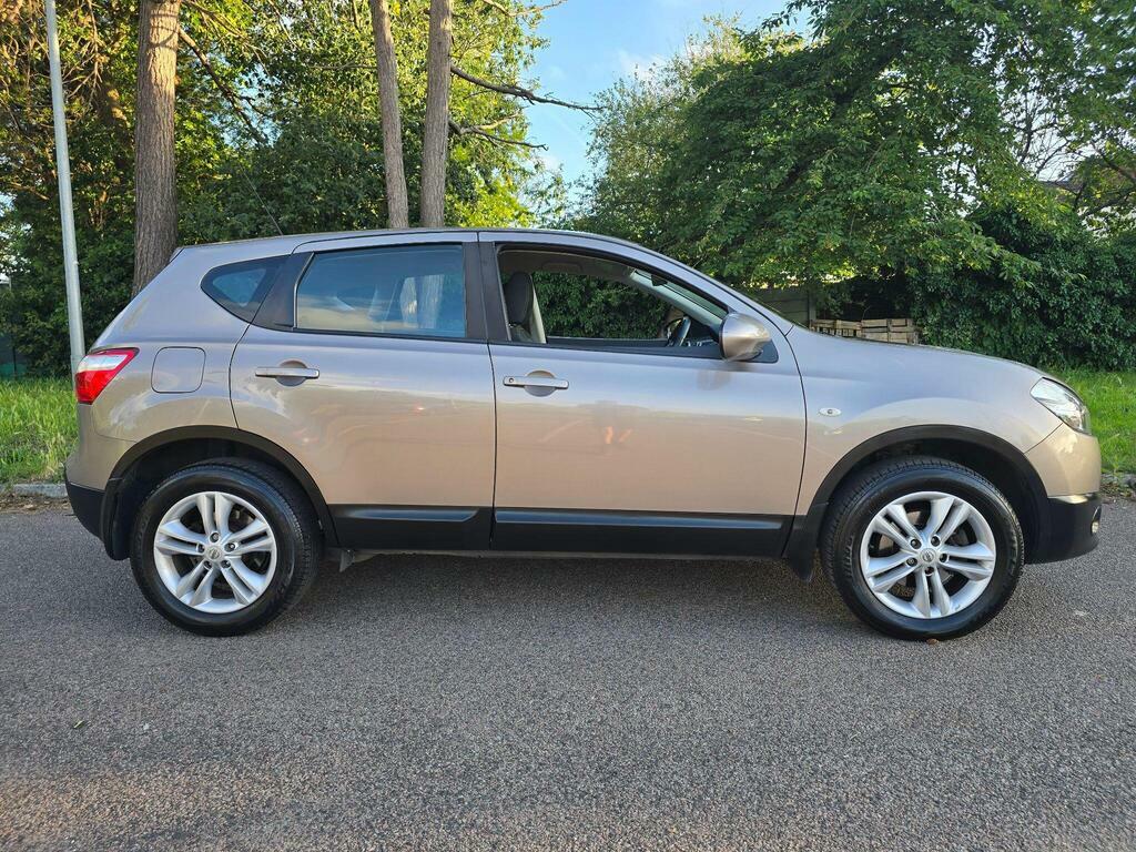 Nissan Qashqai Hatchback Dci N-tec Plus 2012 White #26