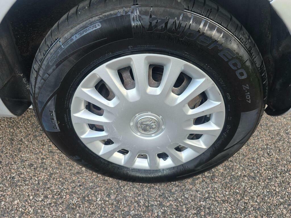 Vauxhall Corsa 1.2 16V S Euro 5 Ac Silver #18