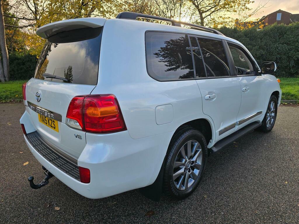 Toyota Land Cruiser V8 4.5L Null White #30