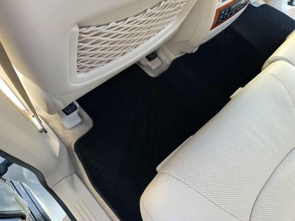 Toyota Land Cruiser V8 4.5L Null White #50