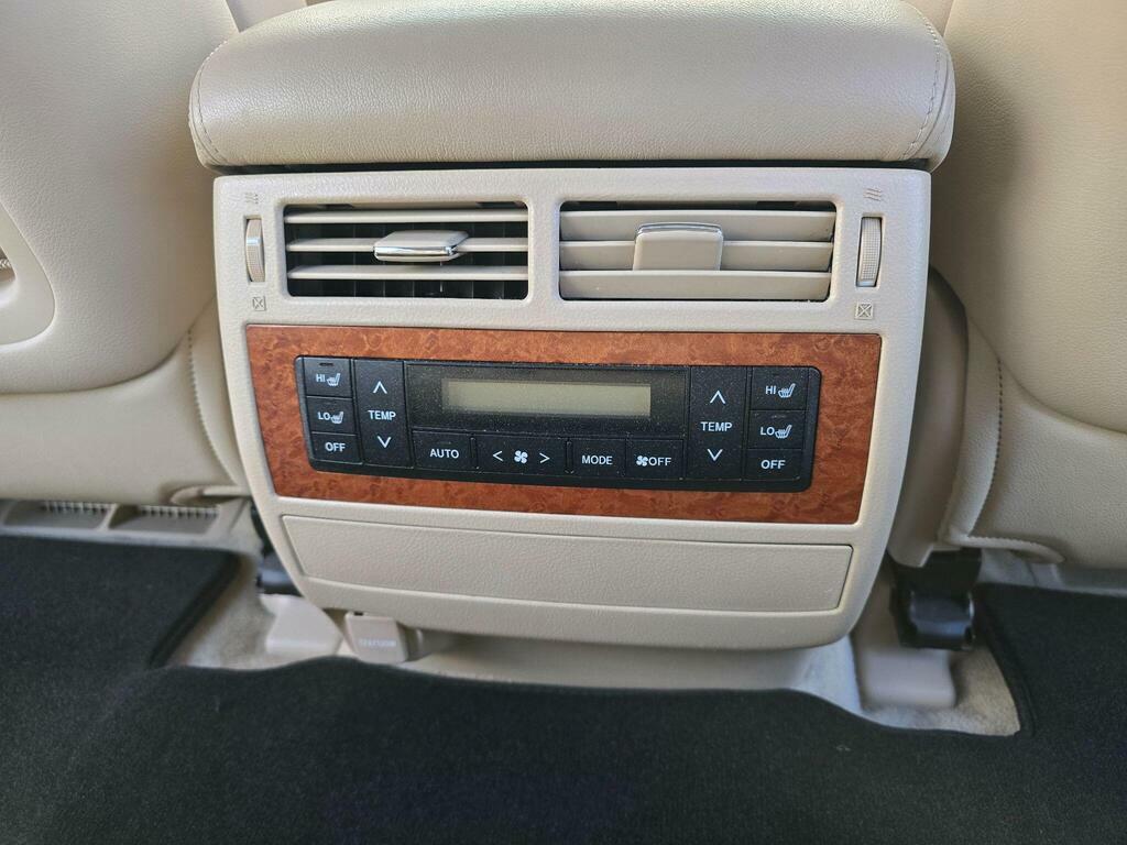 Toyota Land Cruiser V8 4.5L Null White #58
