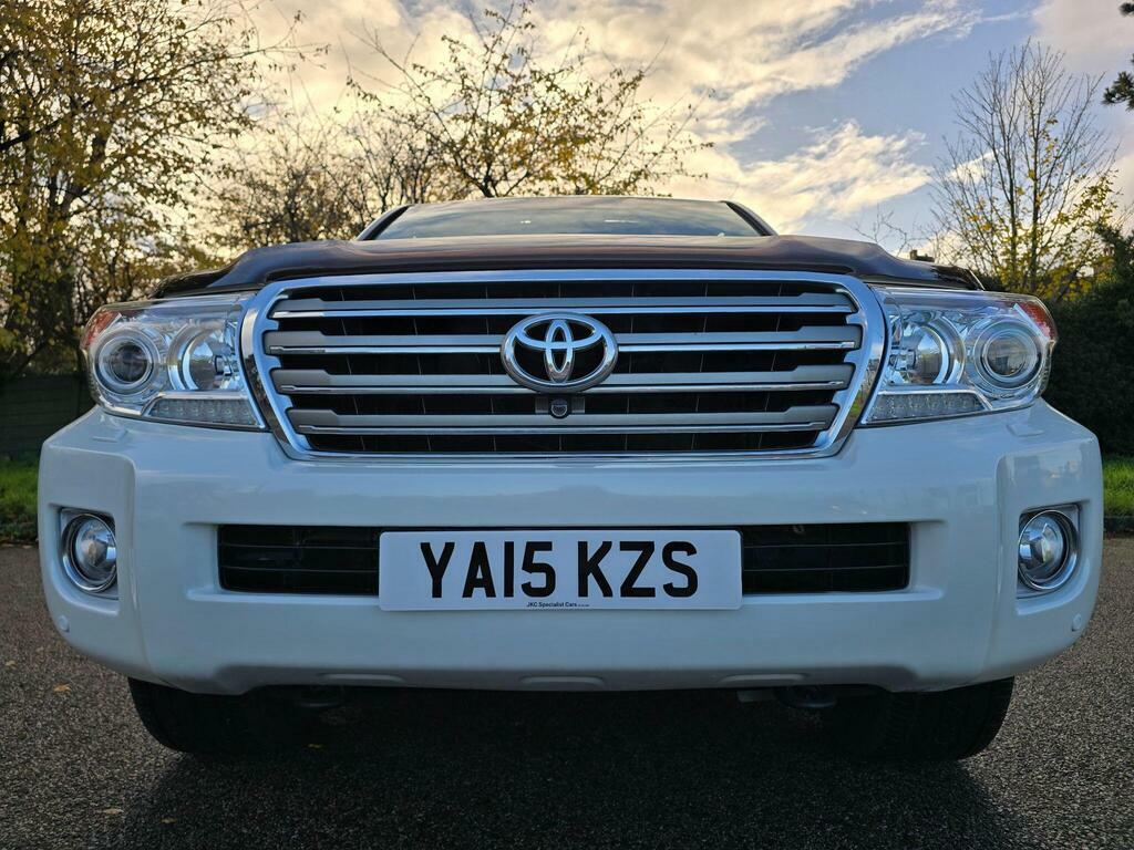 Toyota Land Cruiser V8 4.5L Null White #13